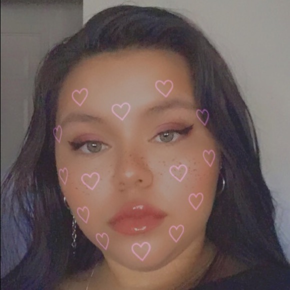 Meet your Posher, Leslie - Picture 1 of 1